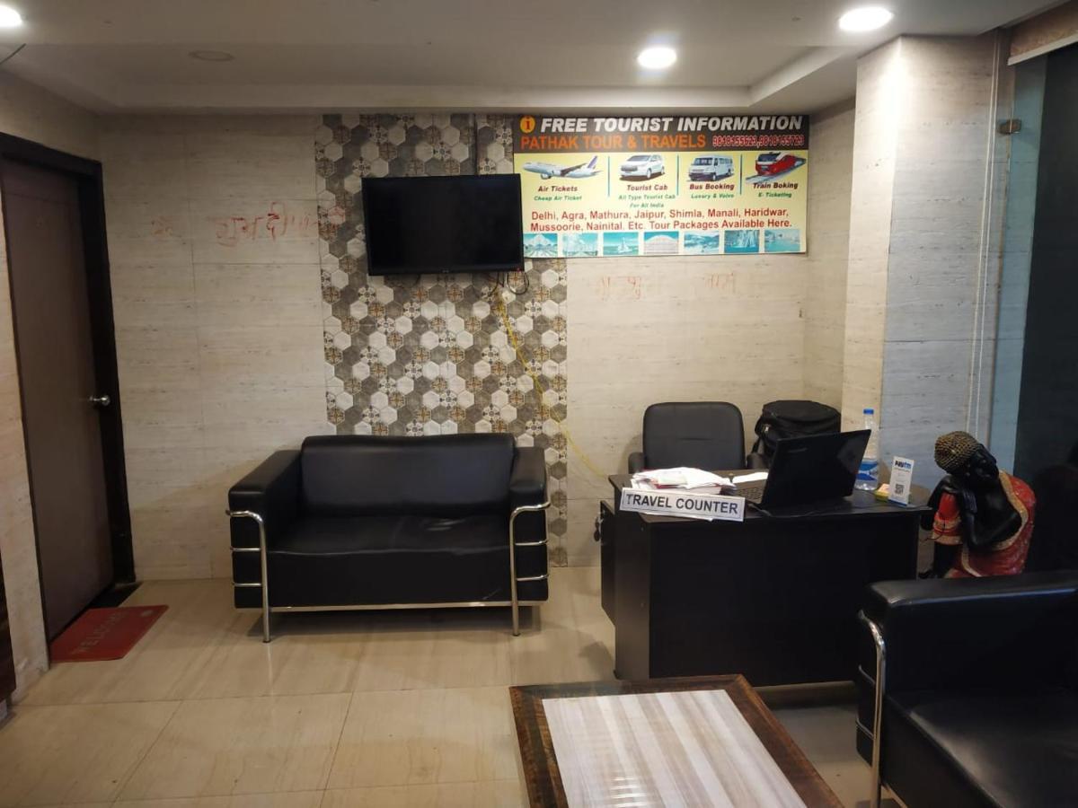 Aerocity Grand Új-Delhi Kültér fotó